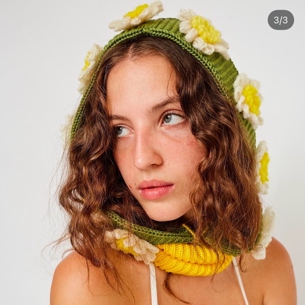 The Series NY Floral Bambu Hood